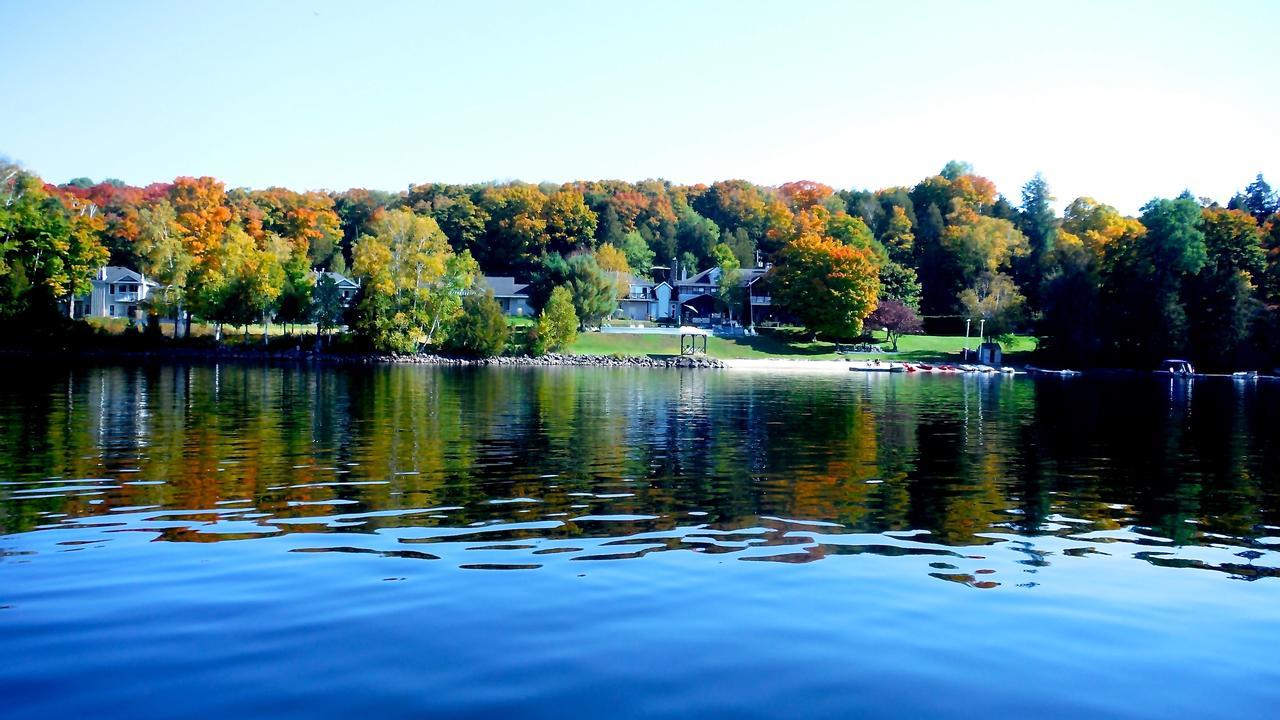 Sir Sam's Inn&Spa Haliburton Exterior foto